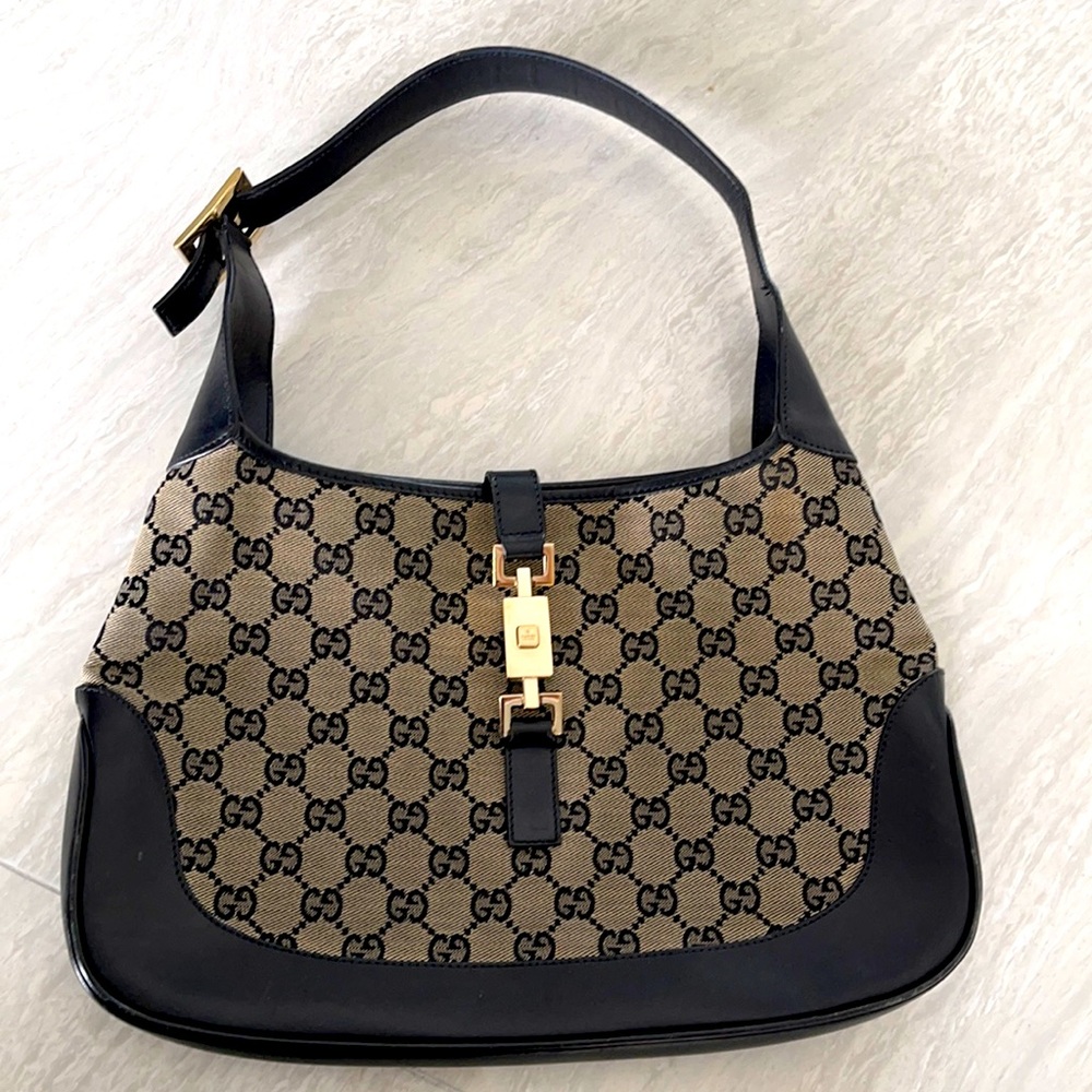 Jackie small shoulder bag original good co…
